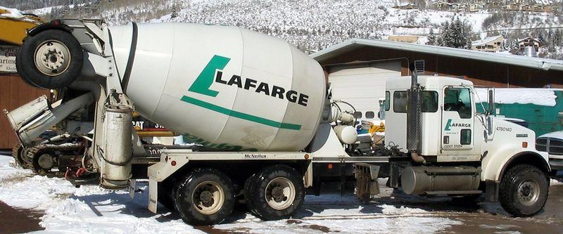 混凝土攪拌運(yùn)輸車(chē) 混凝土攪拌運(yùn)輸車(chē)