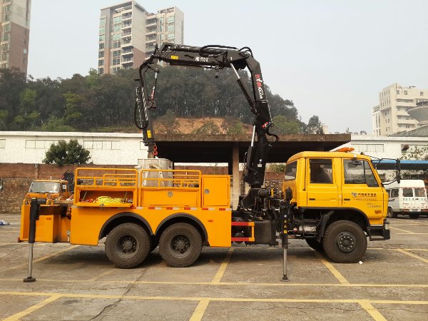 南方電網(wǎng)購買的帶電作業(yè)車400-926-2926 南方電網(wǎng)購買的帶電作業(yè)車400-926-2926