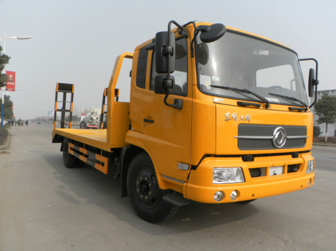 東風(fēng)天錦平板運(yùn)輸車 東風(fēng)天錦平板運(yùn)輸車