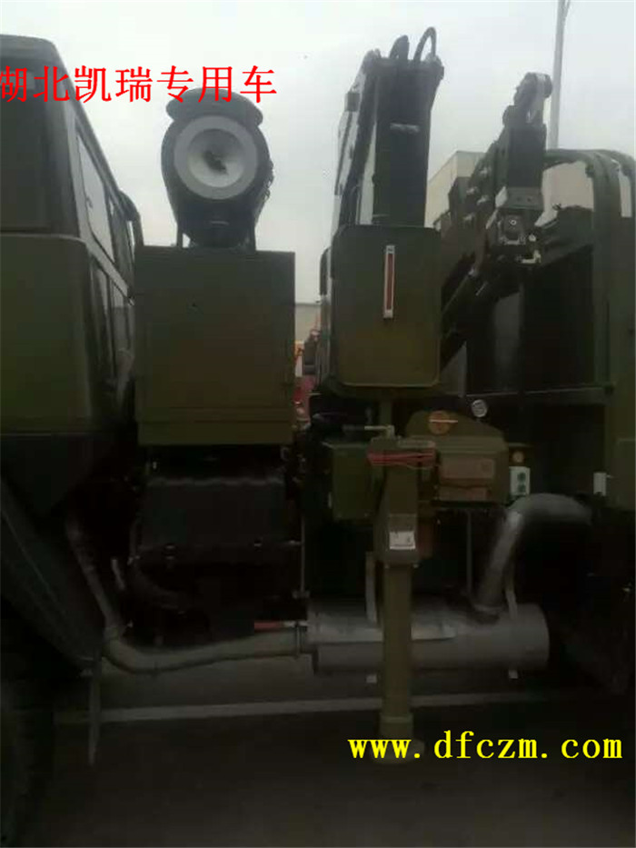 陜汽SX2250MC六驅(qū)越野車隨車吊機(jī) 陜汽SX2250MC六驅(qū)越野車隨車吊機(jī)