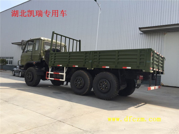 東風(fēng)6驅(qū)越野卡車 東風(fēng)6驅(qū)越野卡車