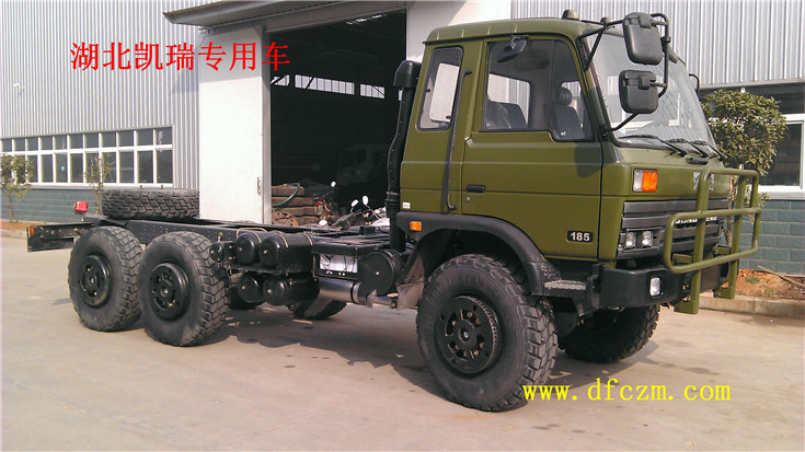 東風沙漠越野車底盤 東風沙漠越野車底盤