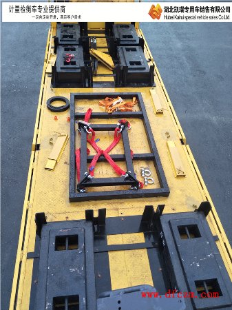 吊機(jī)+叉車(chē)式檢衡車(chē)整體布置圖 吊機(jī)+叉車(chē)式檢衡車(chē)整體布置圖