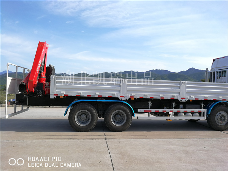 AY5320JJH型計量檢衡車(右) AY5320JJH型計量檢衡車(右)