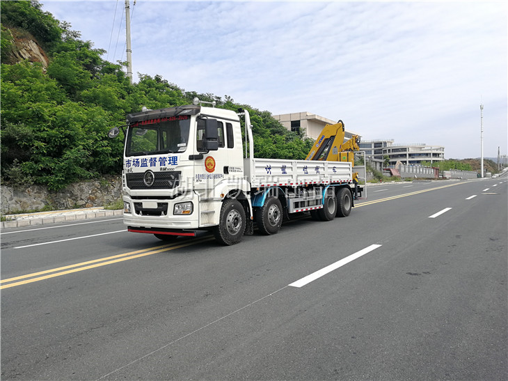 許昌市質(zhì)量監(jiān)督檢驗測試中心檢衡車(左前) 許昌市質(zhì)量監(jiān)督檢驗測試中心檢衡車(左前)