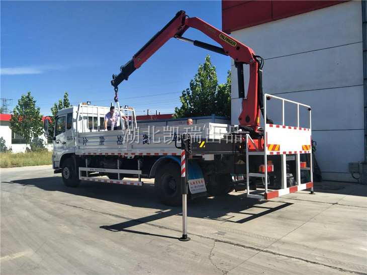 河北省計量監(jiān)督檢測研究院檢衡車吊重 河北省計量監(jiān)督檢測研究院檢衡車吊重