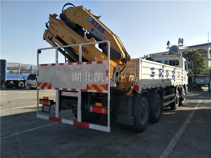 陜汽重型計量檢衡車發(fā)運(右后) 陜汽重型計量檢衡車發(fā)運(右后)