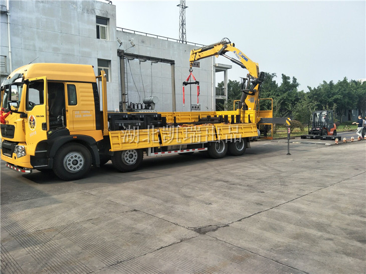 自貢計(jì)量所檢衡車實(shí)地檢測(cè)汽車衡 自貢計(jì)量所檢衡車實(shí)地檢測(cè)汽車衡