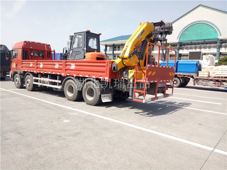 DWJ5320JJH計量檢衡車發(fā)運(左后) DWJ5320JJH計量檢衡車發(fā)運(左后)