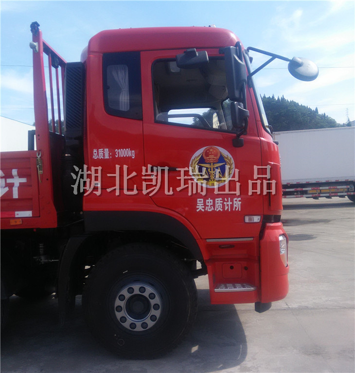 �z��܇��(c��)��