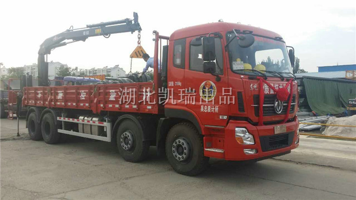 ���b���a���^��