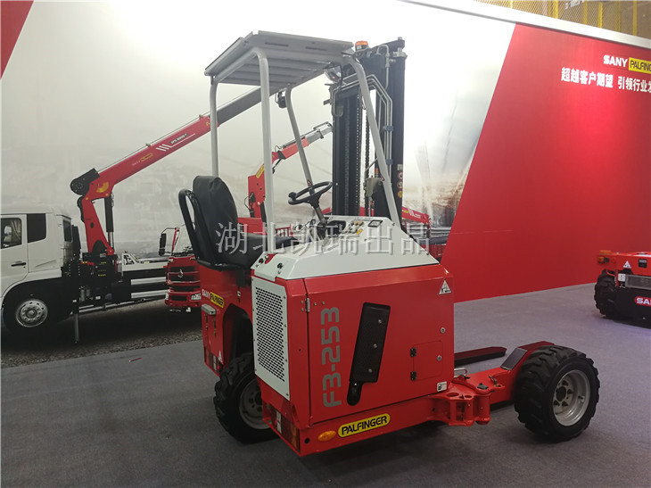 ��݆�z��܇��܇��(c��)��