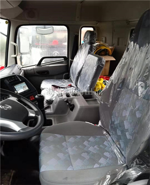 計(jì)量檢衡車(chē)專(zhuān)用三人座椅 計(jì)量檢衡車(chē)專(zhuān)用三人座椅